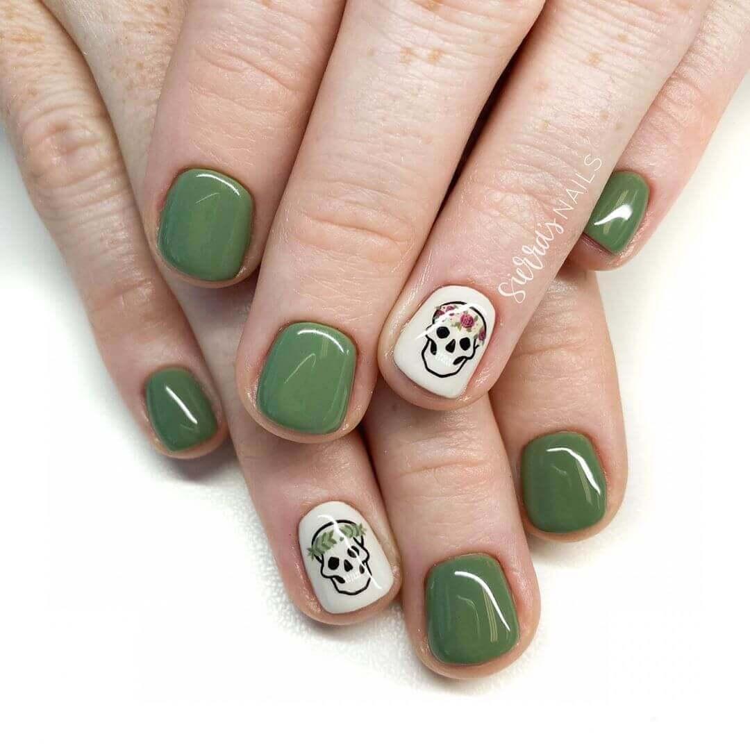 crâne de l'ongle d'halloween