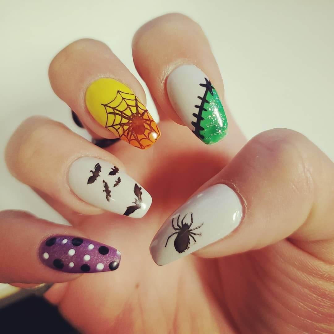 design de ongles pour halloween