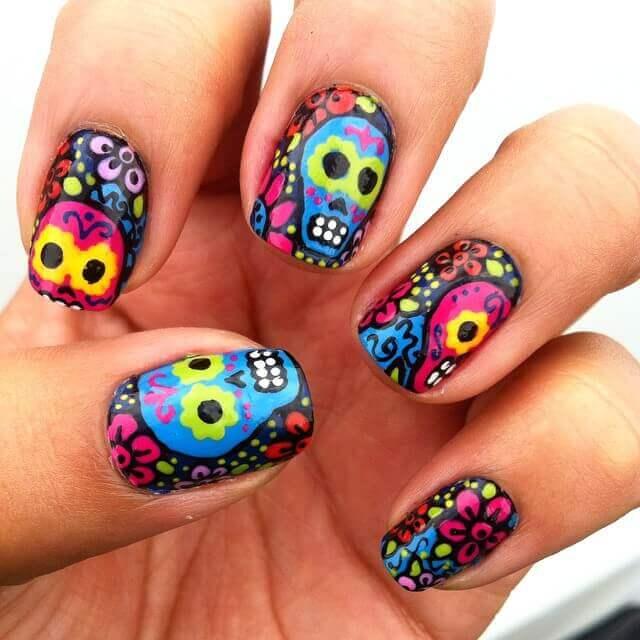 jour de la décoration de l'ongle mort