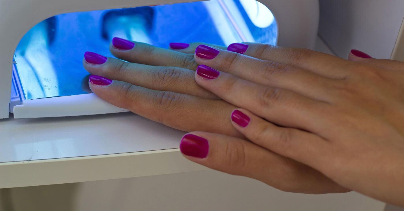 Lampe à ongles en gel