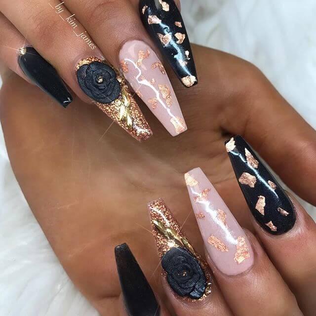 longs ongles en gel noir