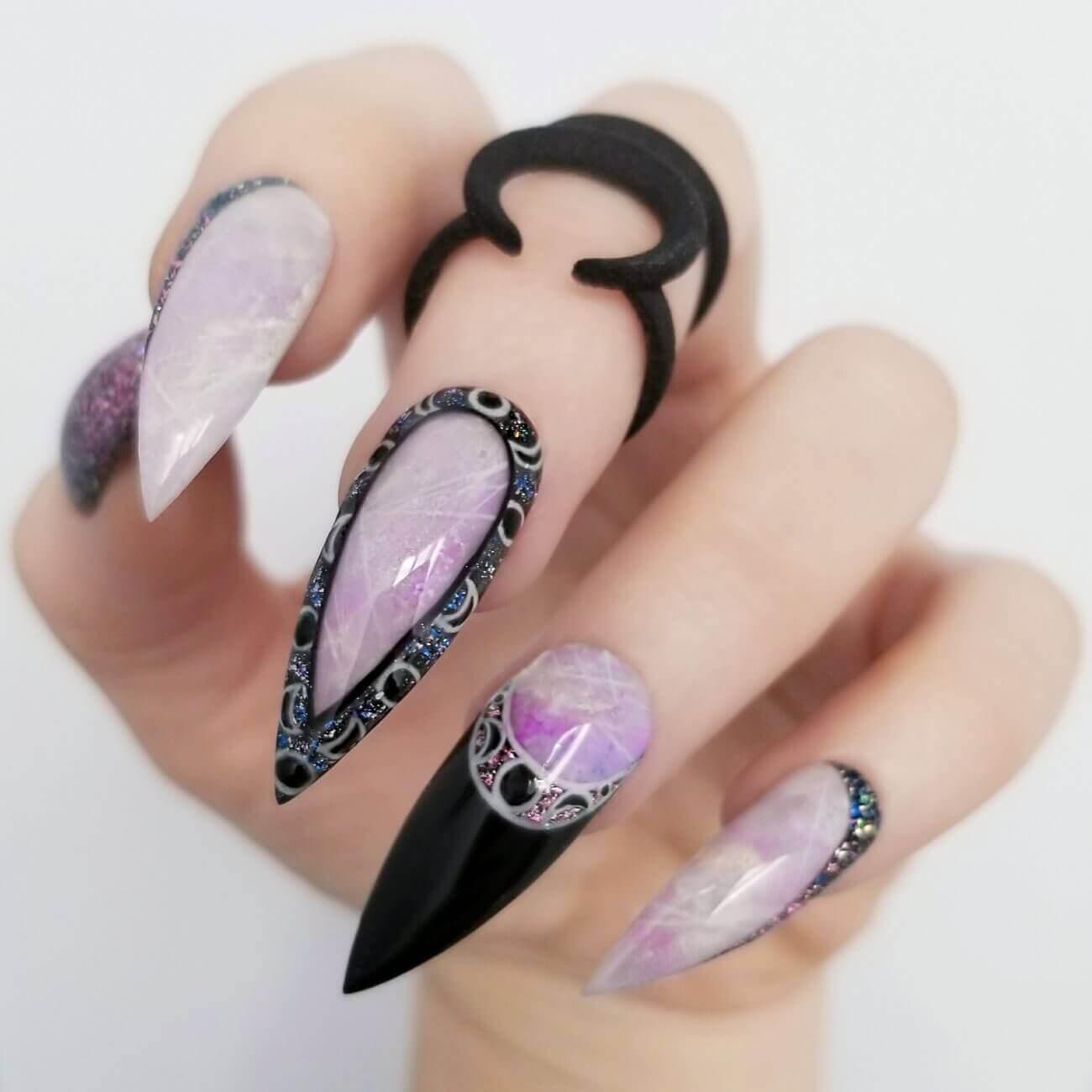 ongles acryliques sorcière halloween