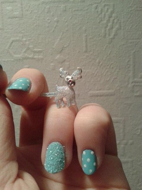 Plus de 80 motifs d'ongles décorés en bleu clair 33