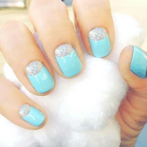 Plus de 80 dessins de nail art en bleu clair 17
