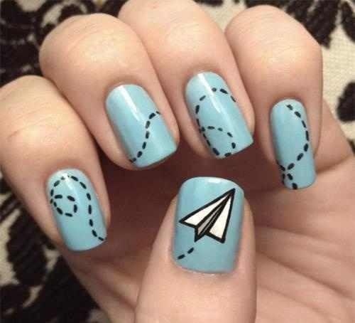 Plus de 80 dessins de nail art en bleu clair 18