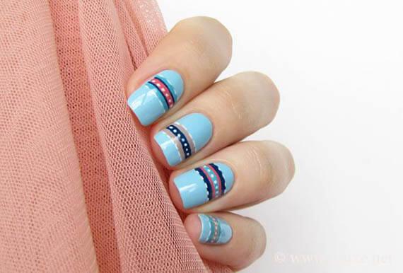 Plus de 80 motifs de ongles décorés en bleu clair 49