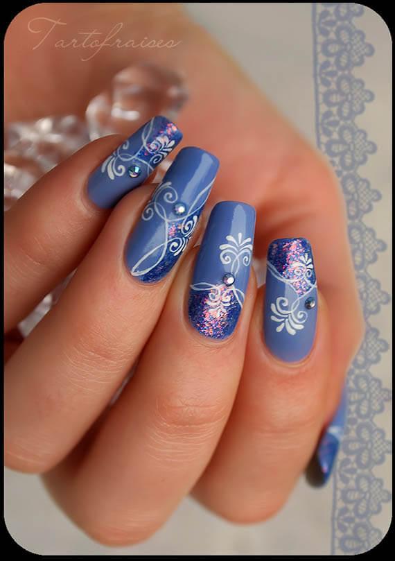 Plus de 80 motifs de ongles décorés en bleu clair 67