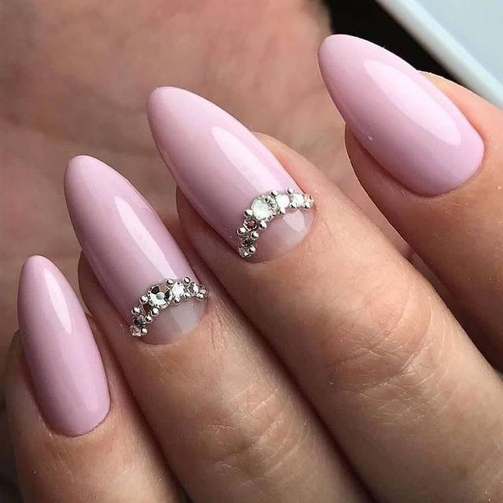 ongles de mariée avec strass