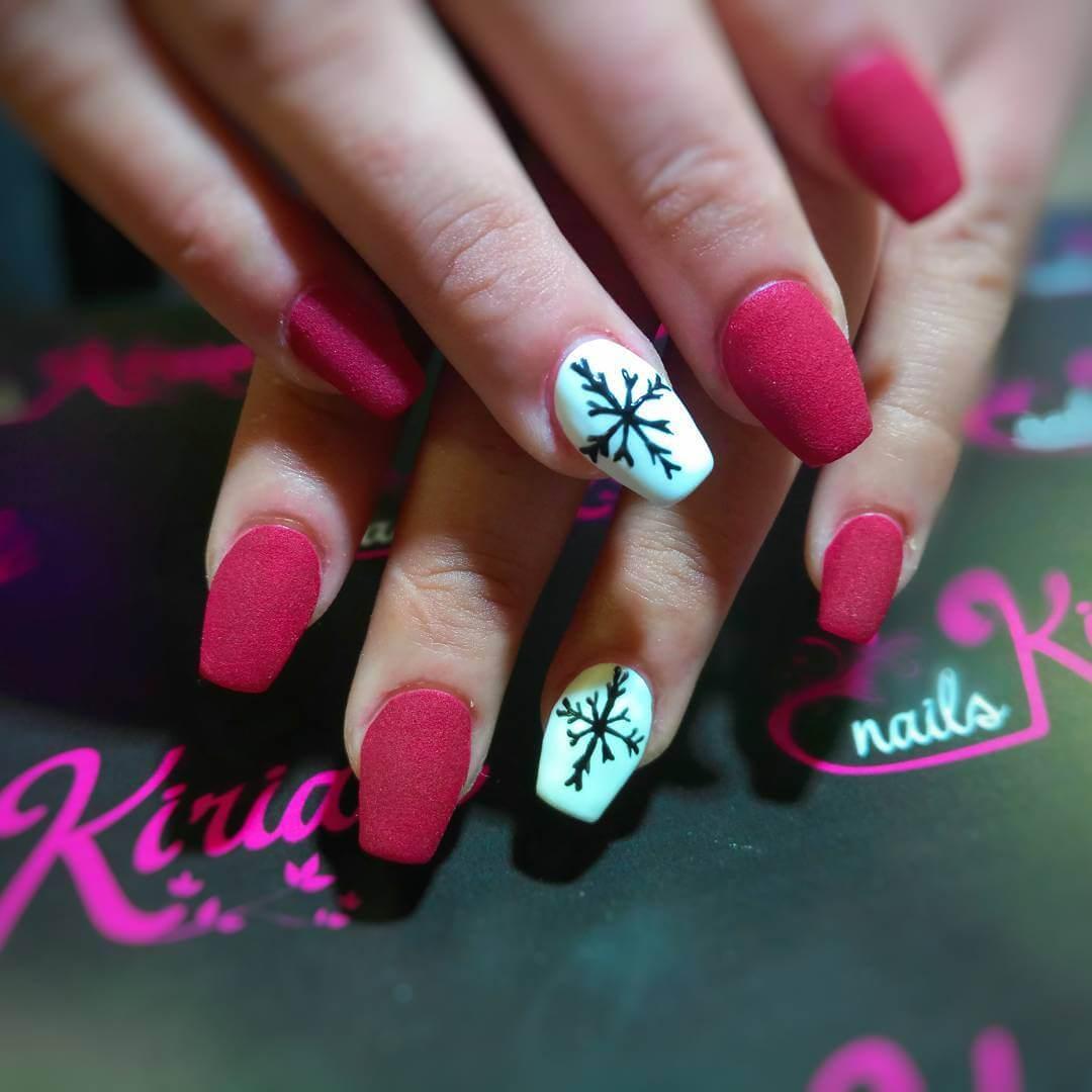 ongles de noël simple flocon de neige