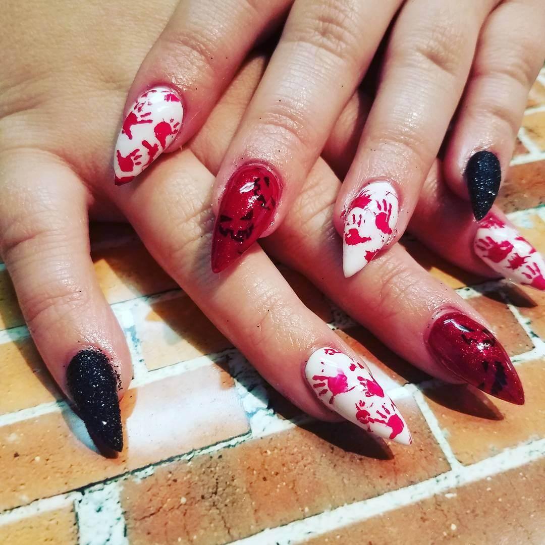 ongles de terreur d'halloween