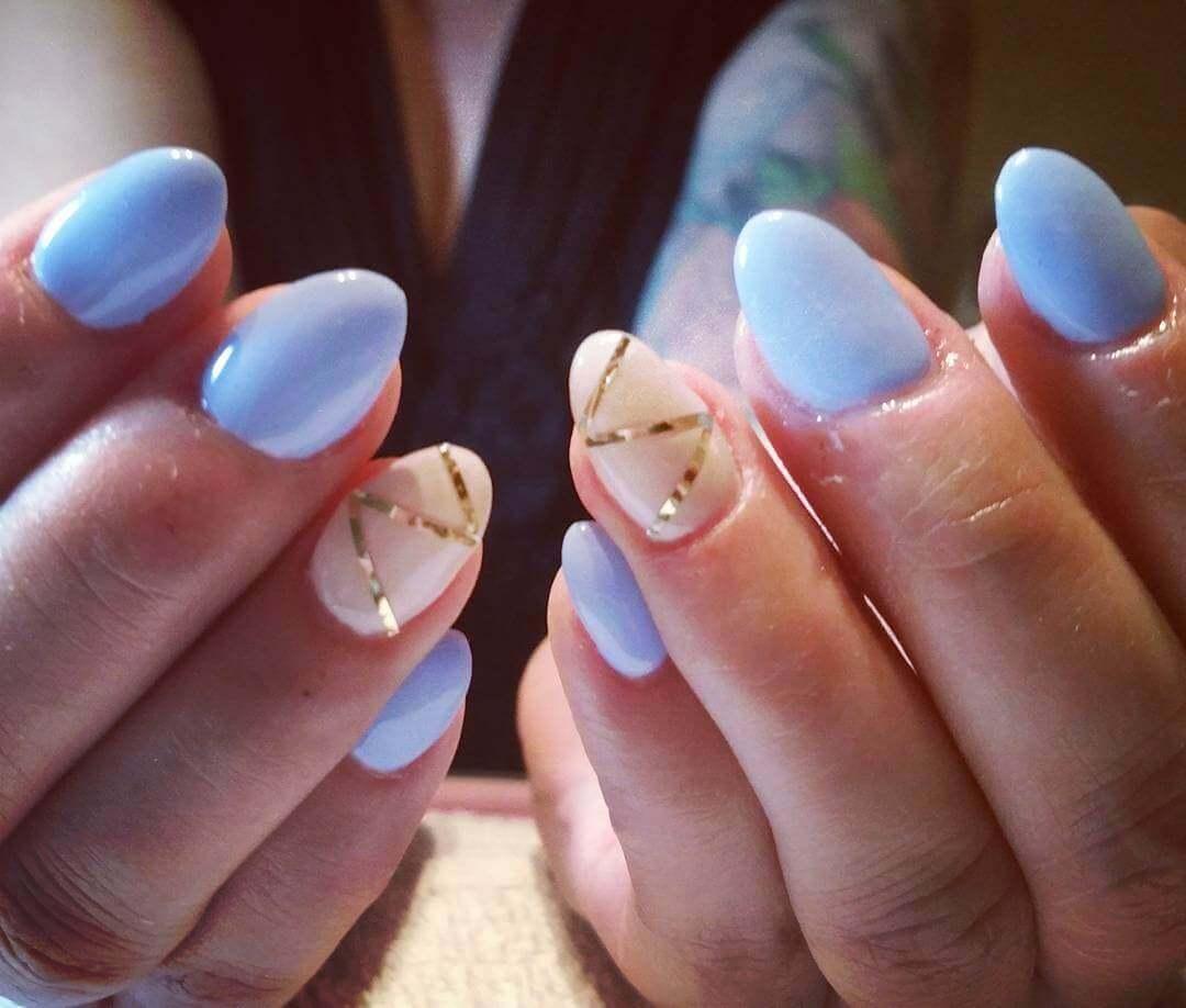 Plus de 80 dessins de nail art en bleu clair 14