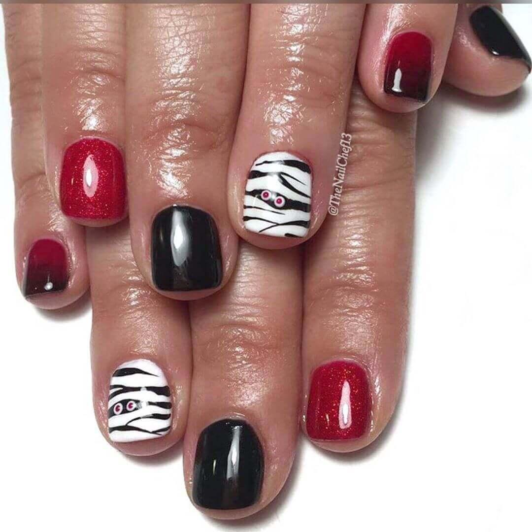 ongles décorés momie halloween