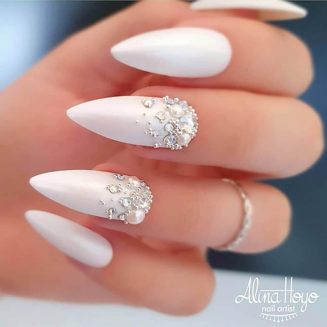 Ongles décorés pour mariages