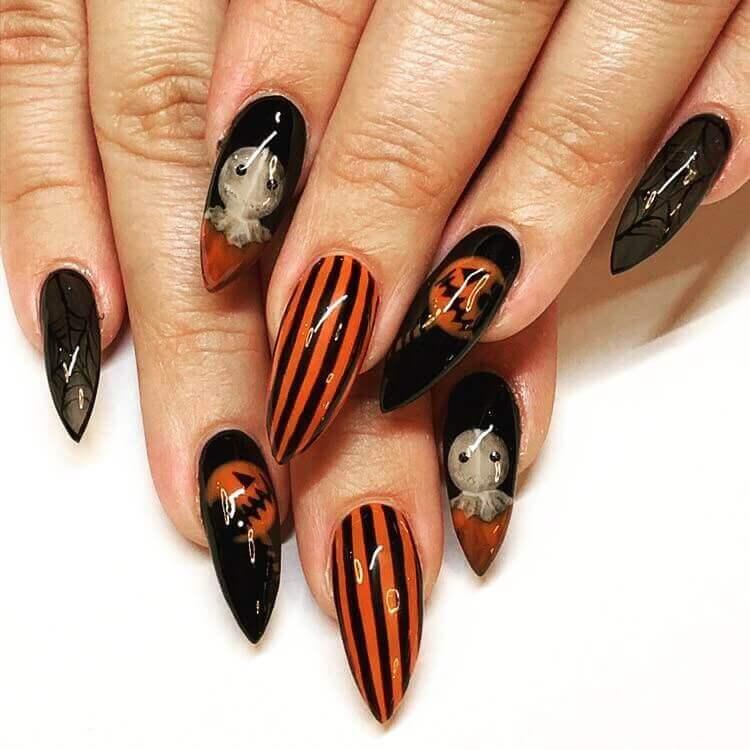 ongles d'halloween noir orange