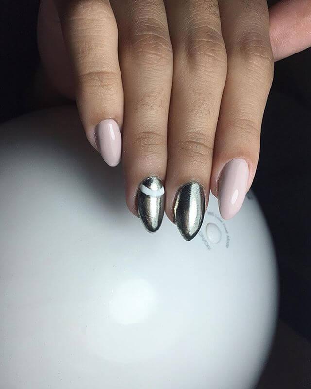 ongles en gel argenté