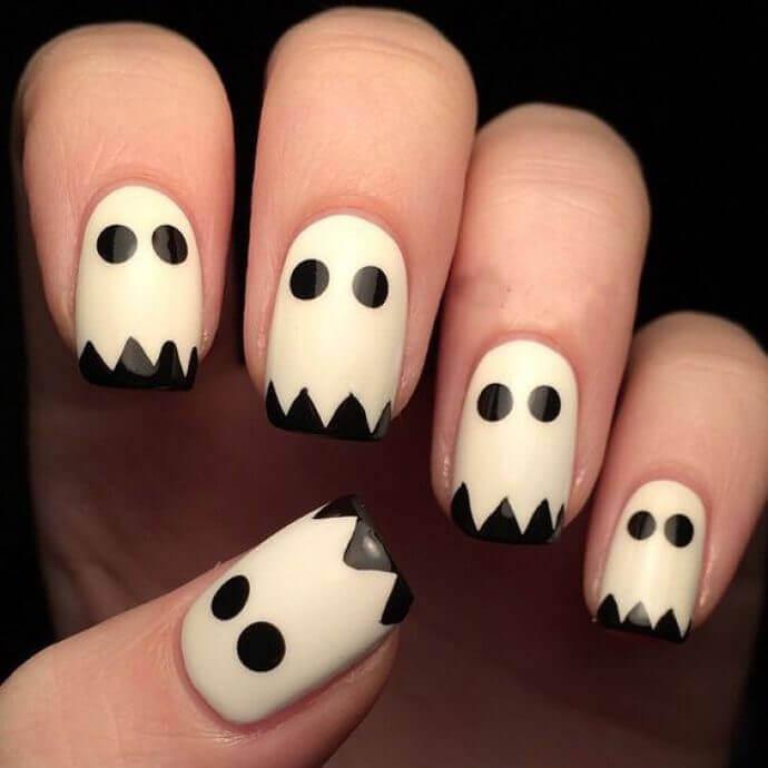 ongles fantômes d'halloween