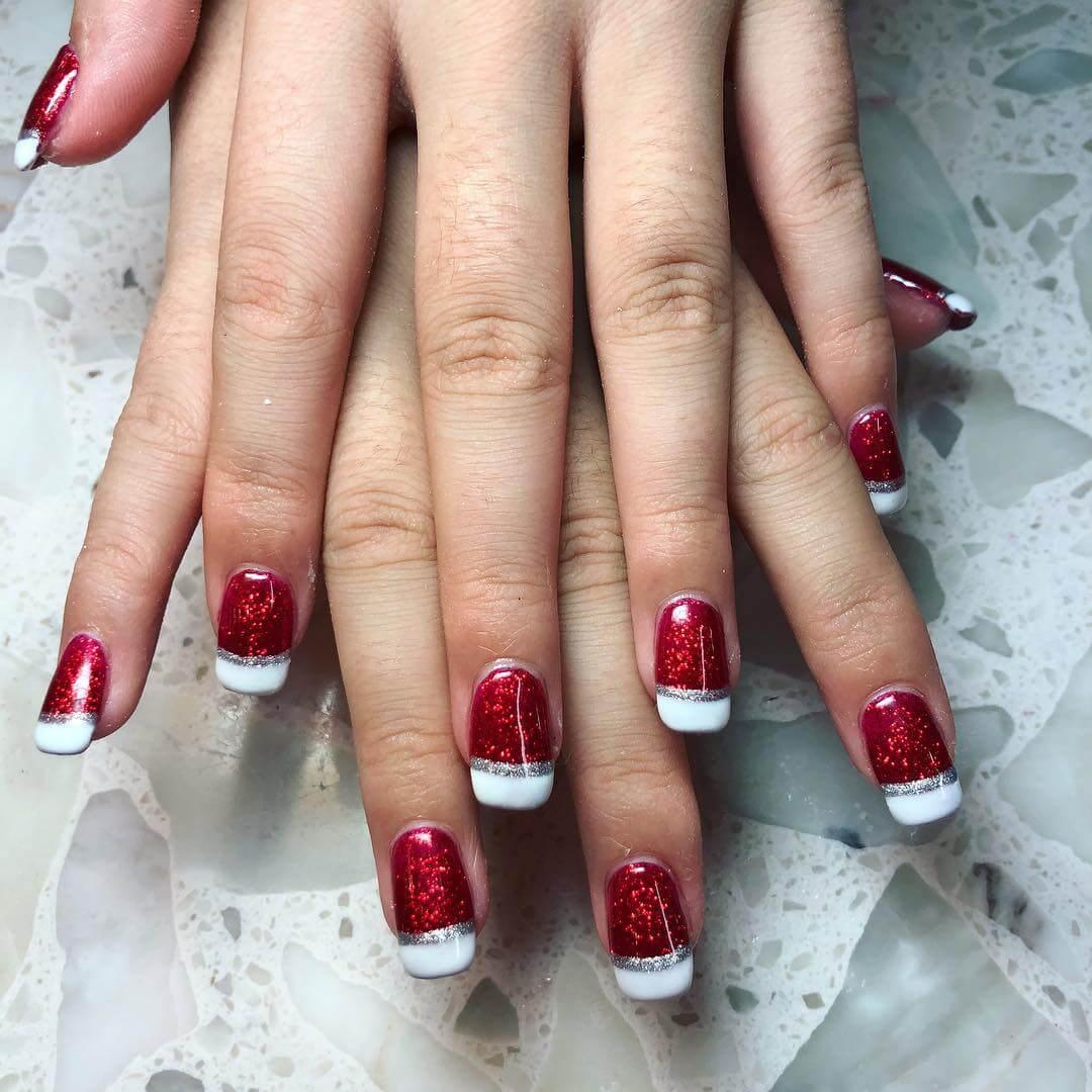 ongles rouges style noël français