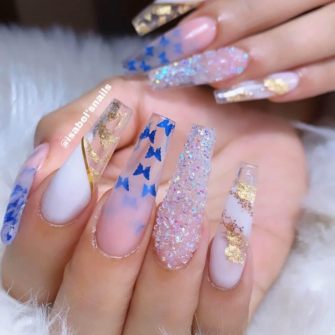 ongles longs en acrylique