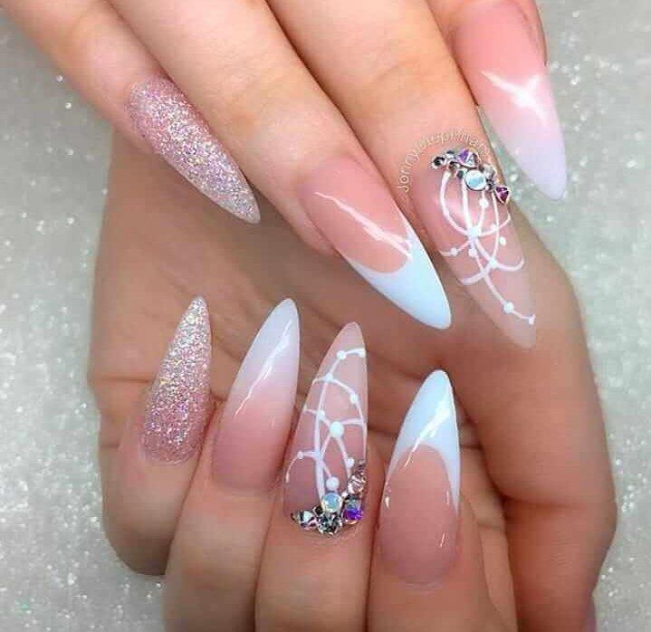 ongles longs pour le mariage