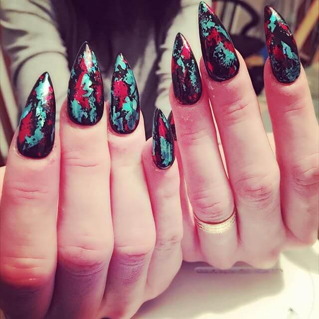 ongles pointus en gel