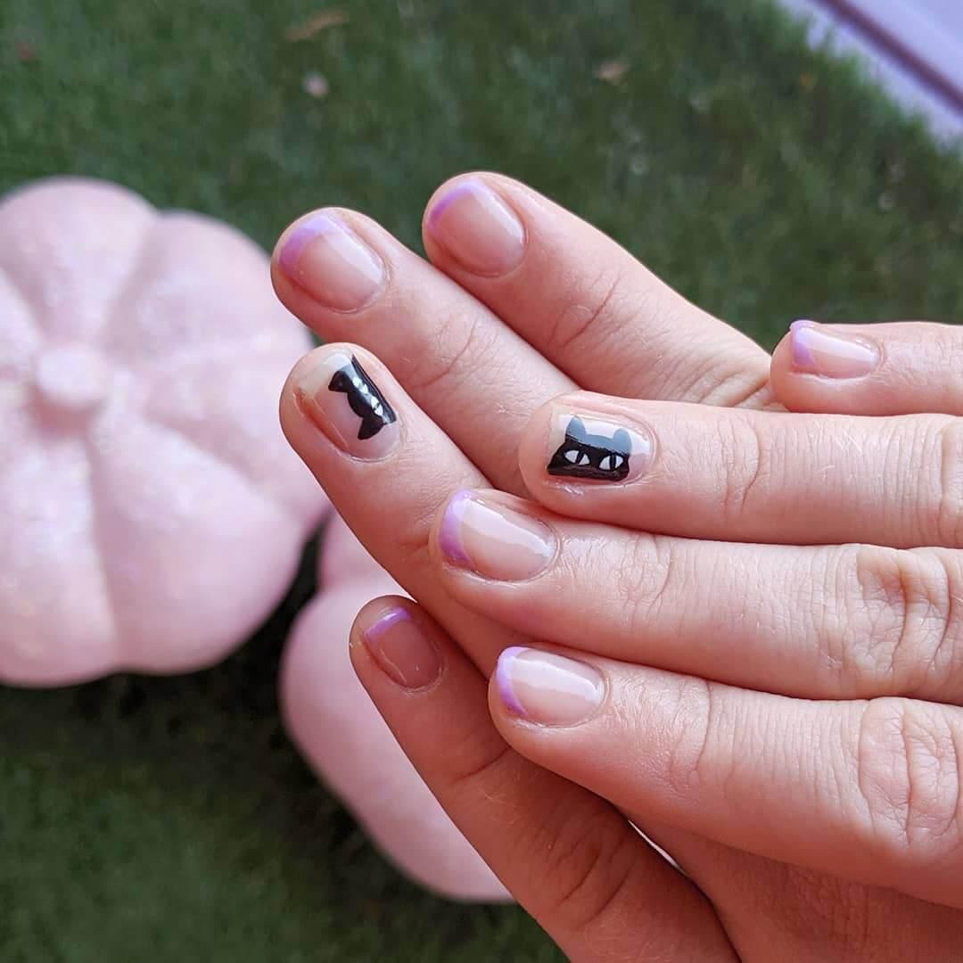 ongles simples chats d'halloween